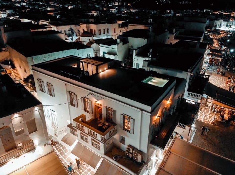 One Manto Square Apartment Mykonos Town Exterior photo